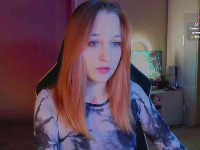 MaryJaneWatson webcam