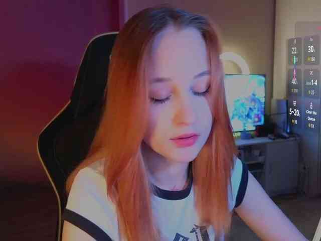 MaryJaneWatson webcam