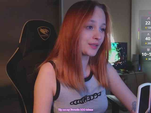 MaryJaneWatson webcam