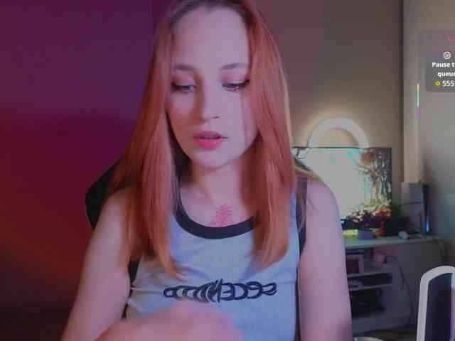 MaryJaneWatson webcam
