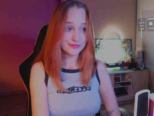 MaryJaneWatson webcam