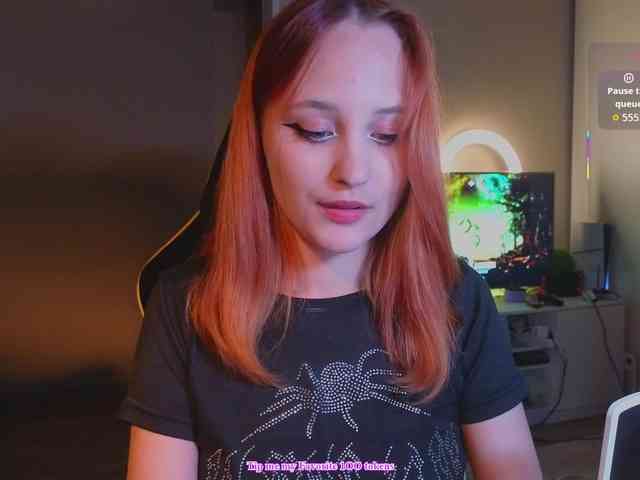 MaryJaneWatson webcam