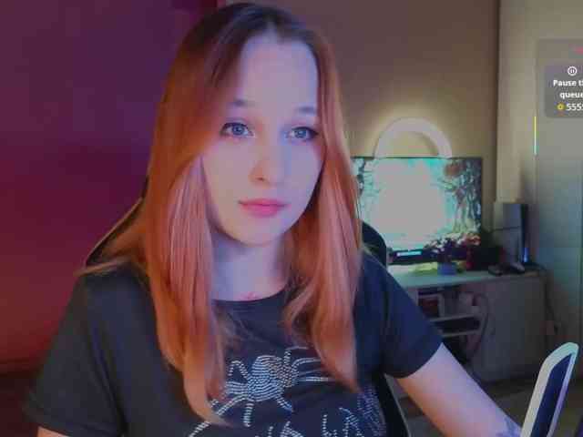 MaryJaneWatson webcam