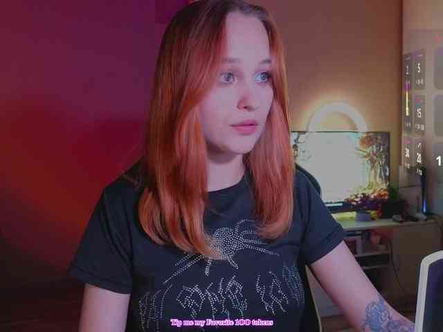 MaryJaneWatson webcam