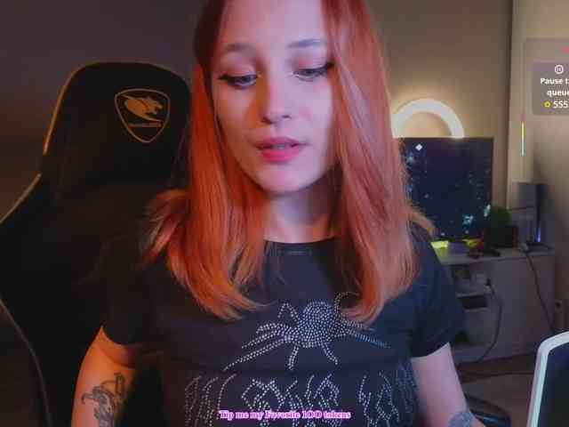 MaryJaneWatson webcam
