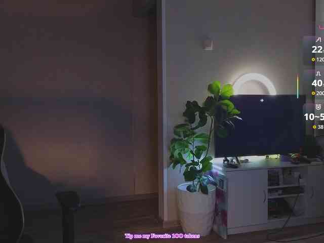 MaryJaneWatson webcam