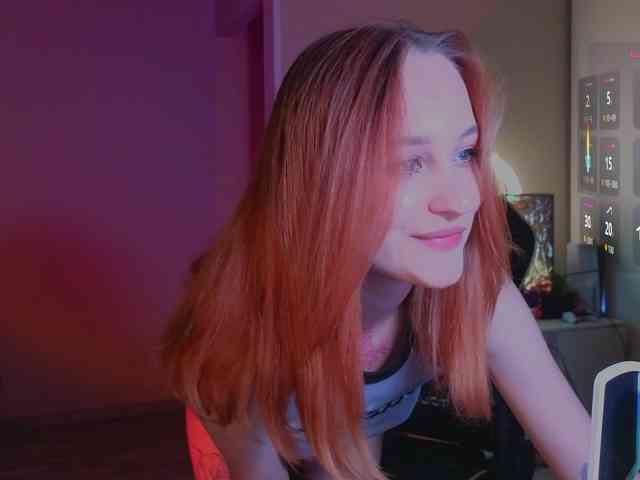 MaryJaneWatson webcam