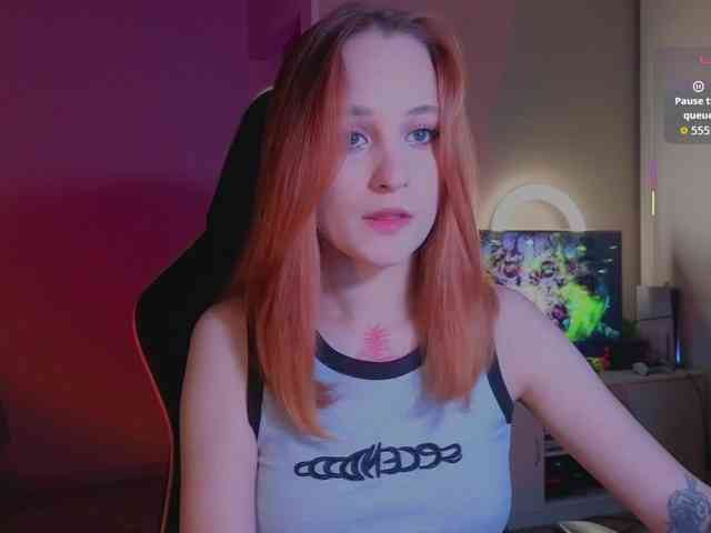 MaryJaneWatson webcam