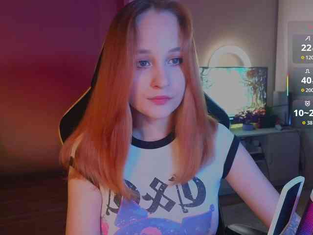 MaryJaneWatson webcam