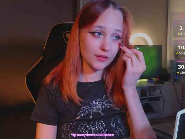 MaryJaneWatson webcam