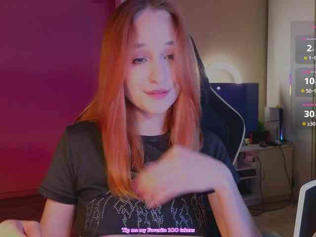 MaryJaneWatson webcam