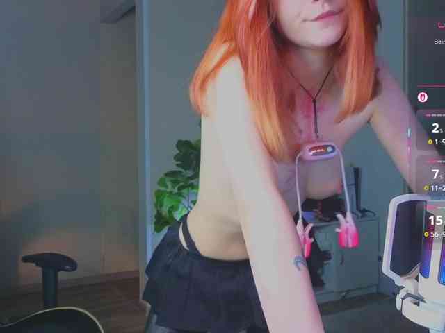MaryJaneWatson webcam