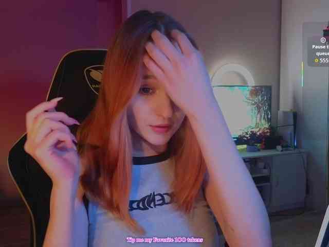 MaryJaneWatson webcam