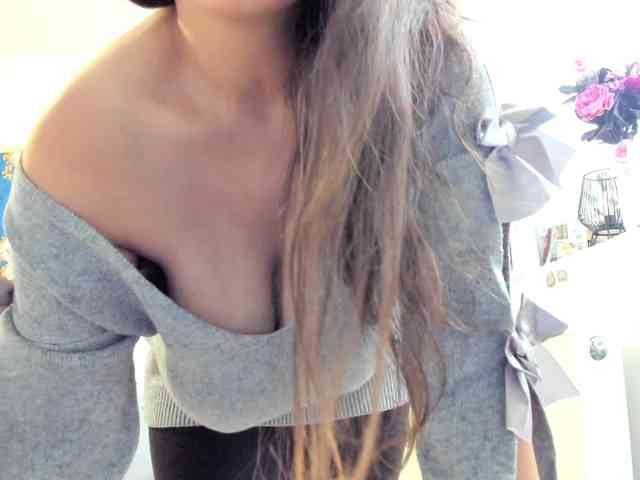 JessicaMoon webcam