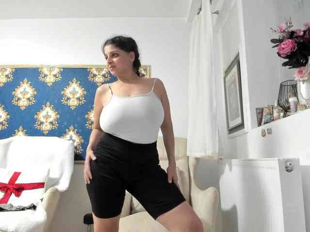 JessicaMoon webcam