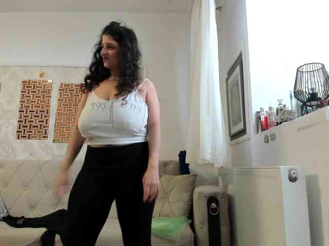 JessicaMoon webcam
