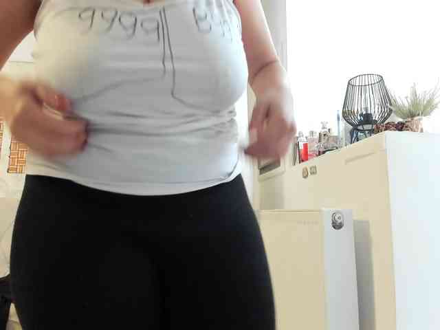 JessicaMoon webcam