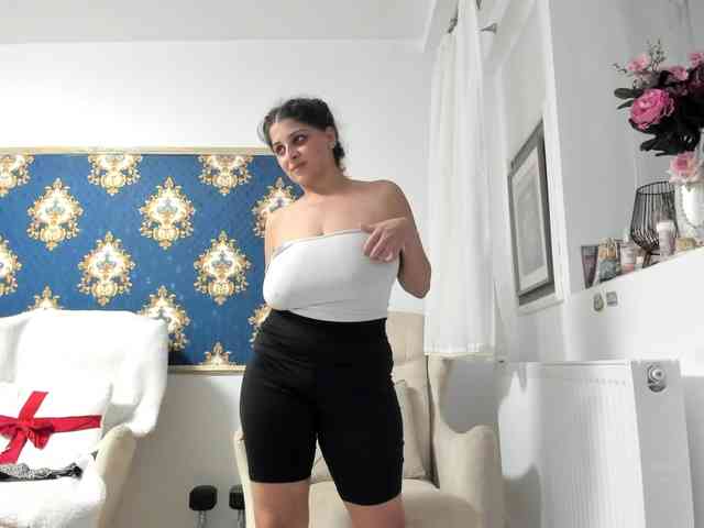 JessicaMoon webcam