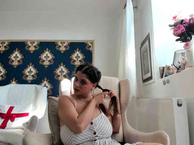 JessicaMoon webcam