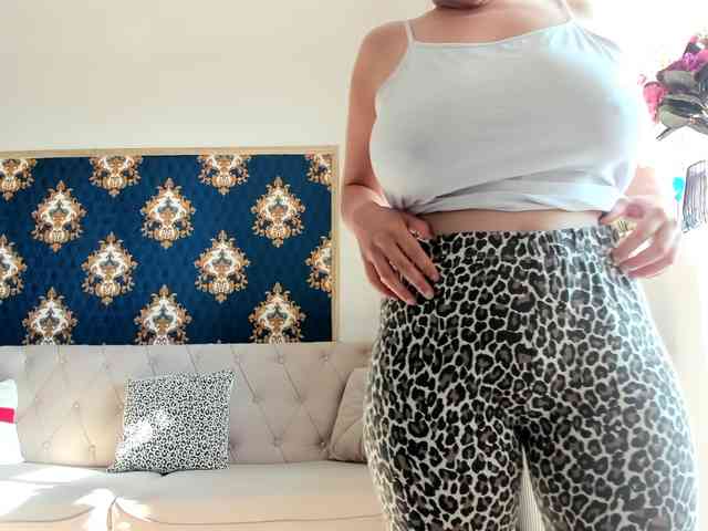 JessicaMoon webcam