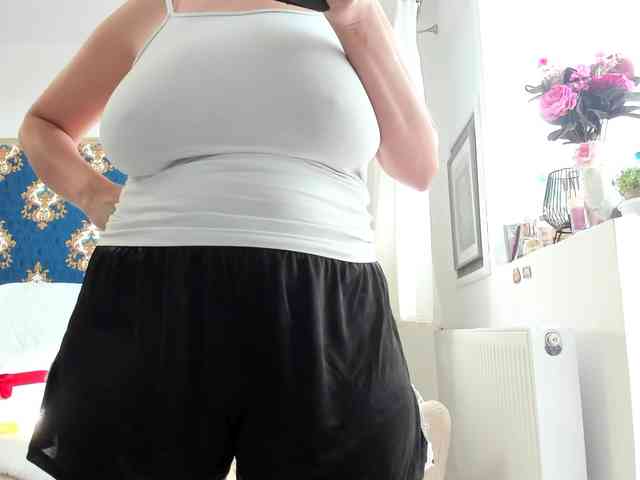 JessicaMoon webcam