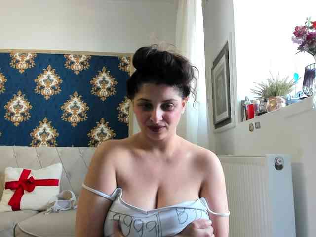JessicaMoon webcam