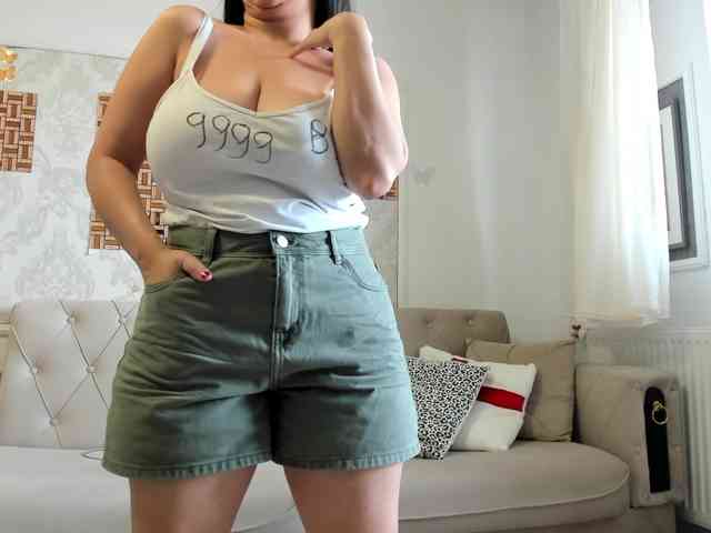 JessicaMoon webcam