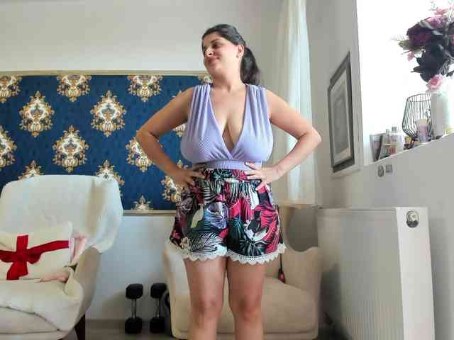 JessicaMoon webcam