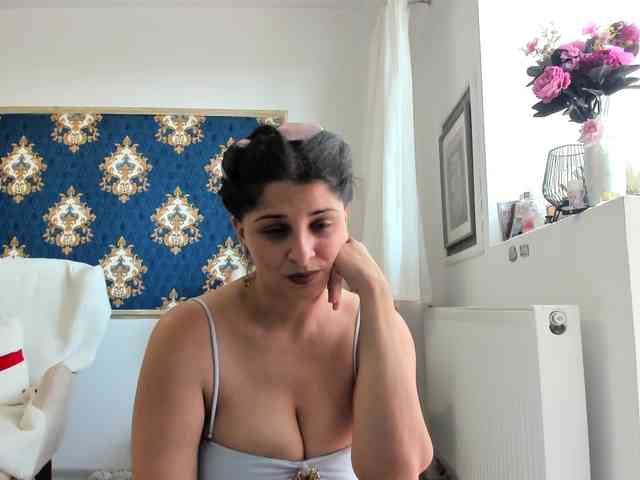 JessicaMoon webcam