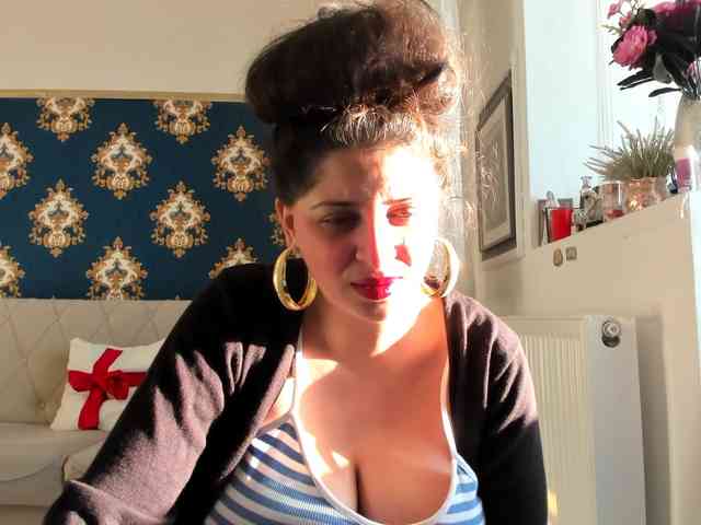 JessicaMoon webcam