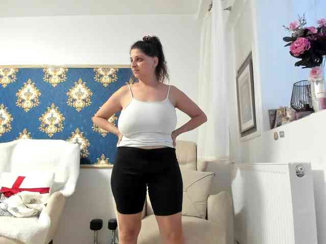 JessicaMoon webcam