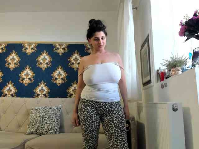 JessicaMoon webcam
