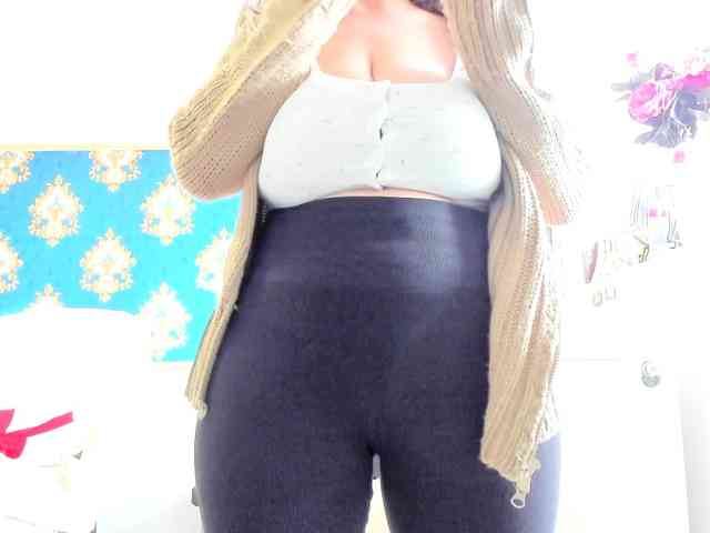 JessicaMoon webcam