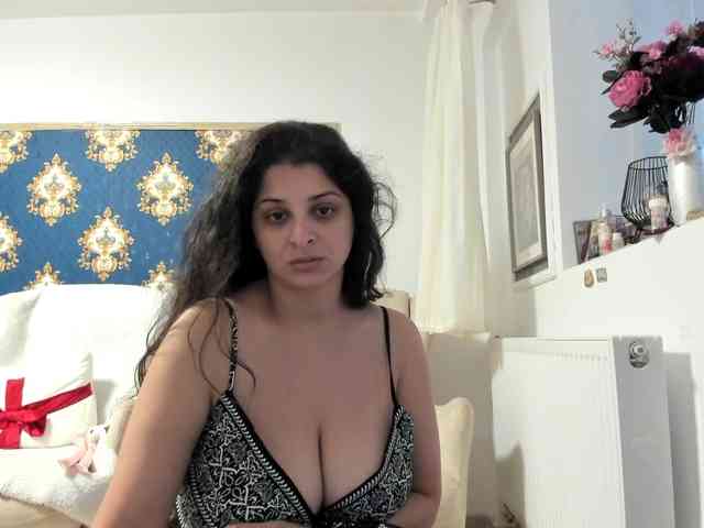 JessicaMoon webcam