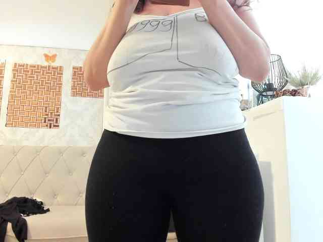 JessicaMoon webcam