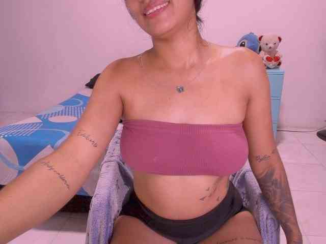 isabella_tasty webcam