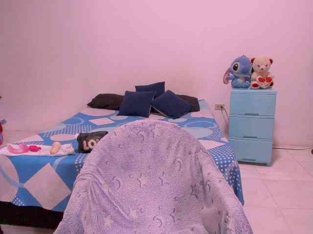 isabella_tasty webcam