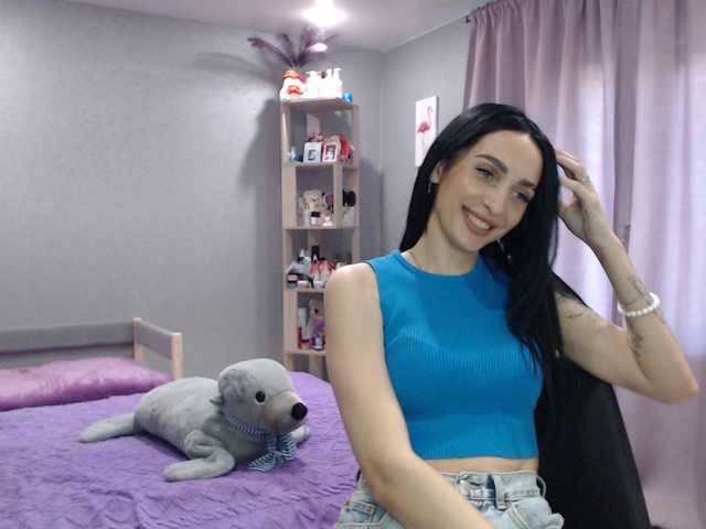 Blackcaramel, 28 y/o - Live Cam on BongaCams