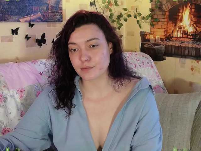 AlisaBun live webcam show