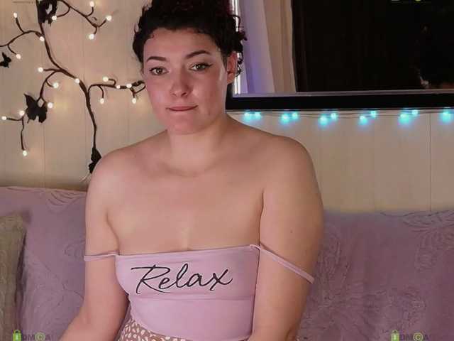 AlisaBun's BongaCams show and profile