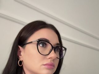 IvyNoirr Porn Show