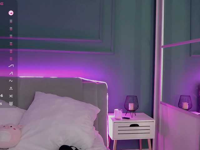 IvyyXOXO live cam preview