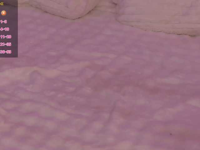 Chiaralovee live cam on BongaCams