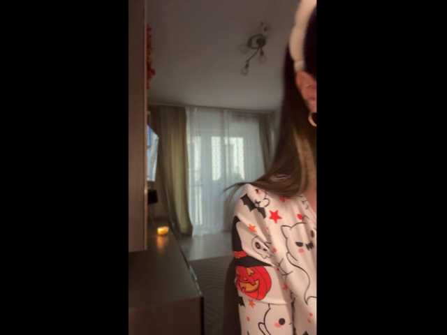 Chiaralovee live cam on BongaCams