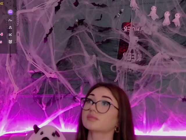 IvyyXOXO