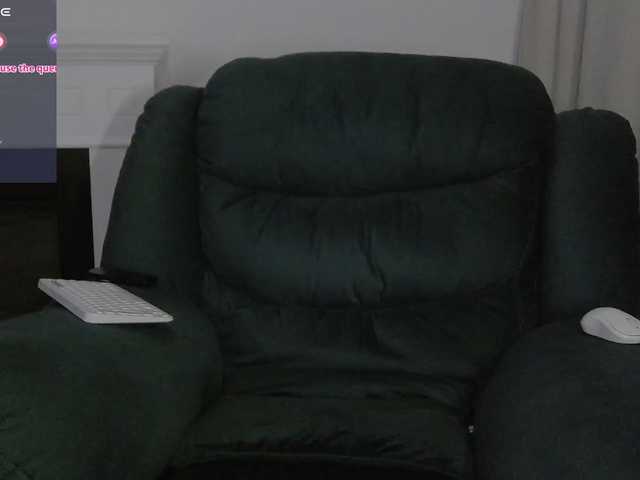 Chiaralovee live cam on BongaCams
