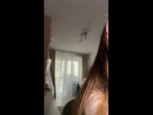 Chiaralovee live cam on BongaCams
