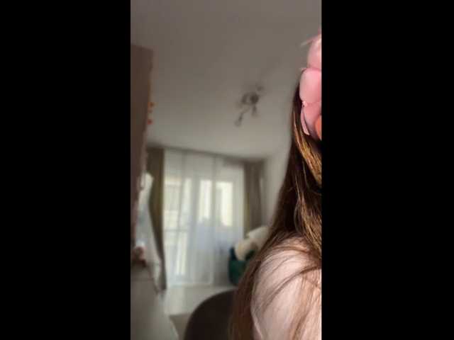 Chiaralovee live cam on BongaCams