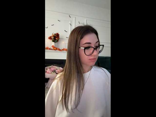 Chiaralovee live cam on BongaCams