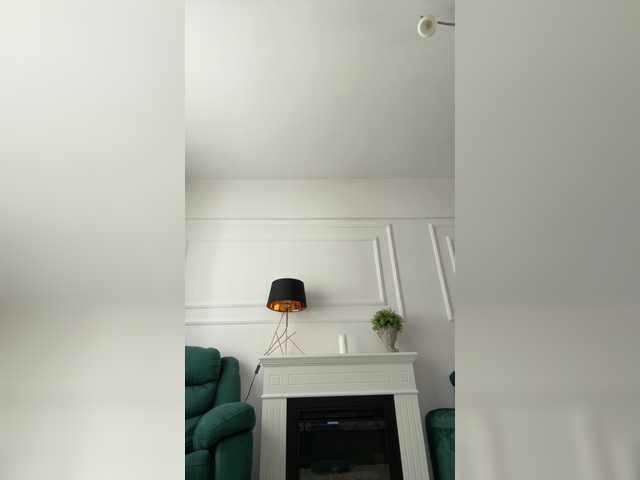 Chiaralovee live webcam show